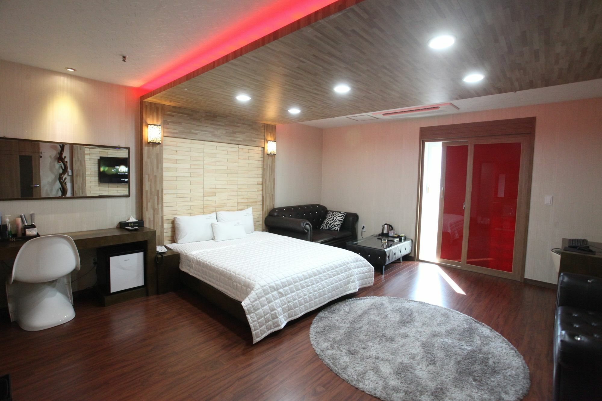 Cnn Hotel Changwon Exterior photo